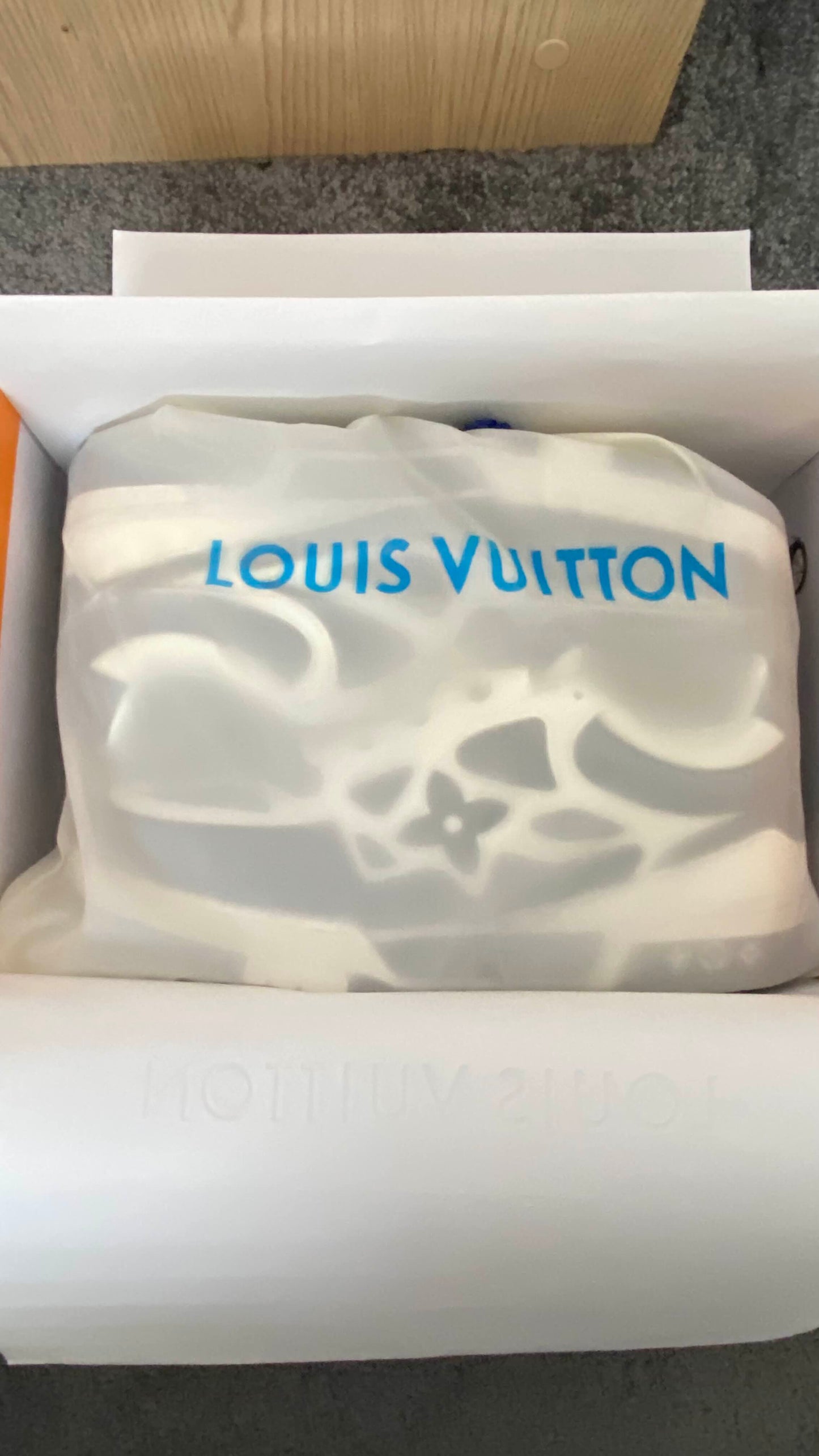 LV Marine Skate Trainers