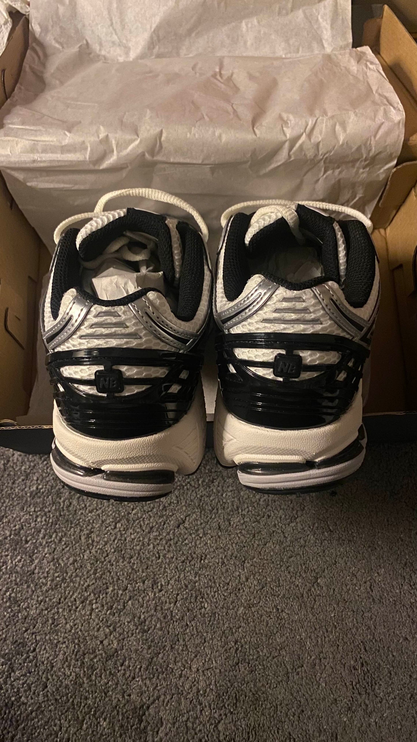 New Balance 1906R Grey/White