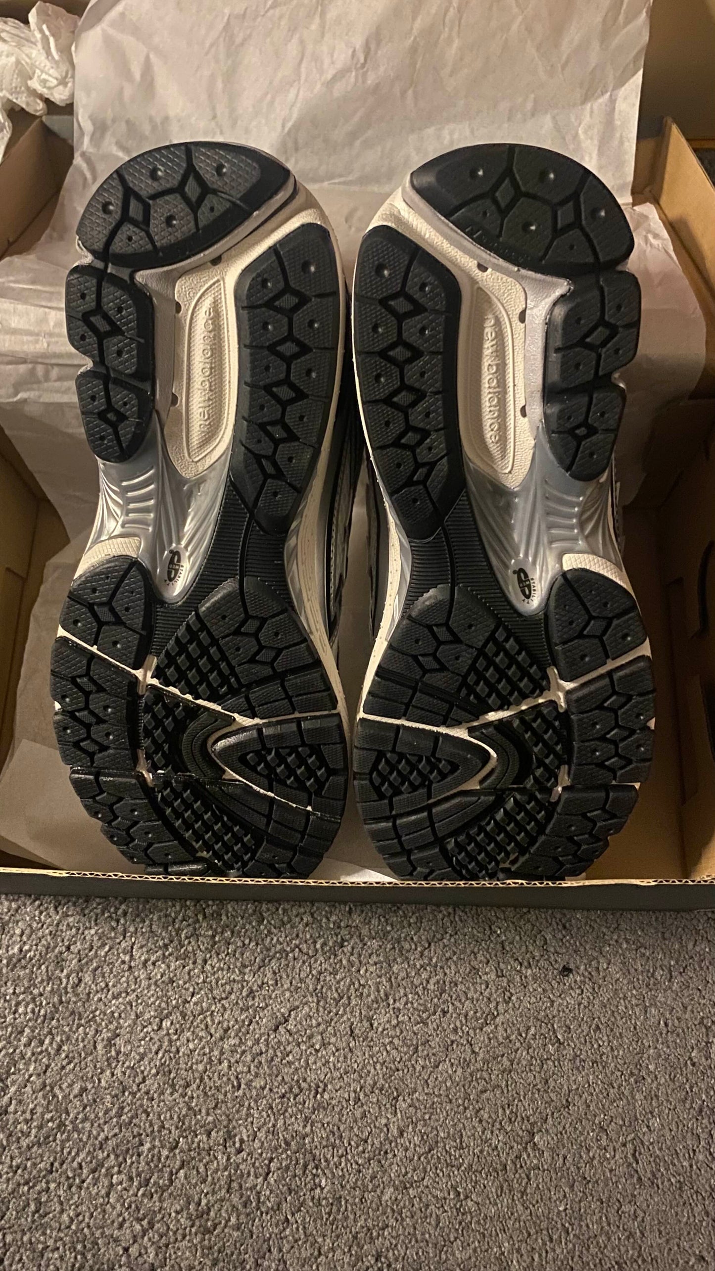 New Balance 1906R Grey/White