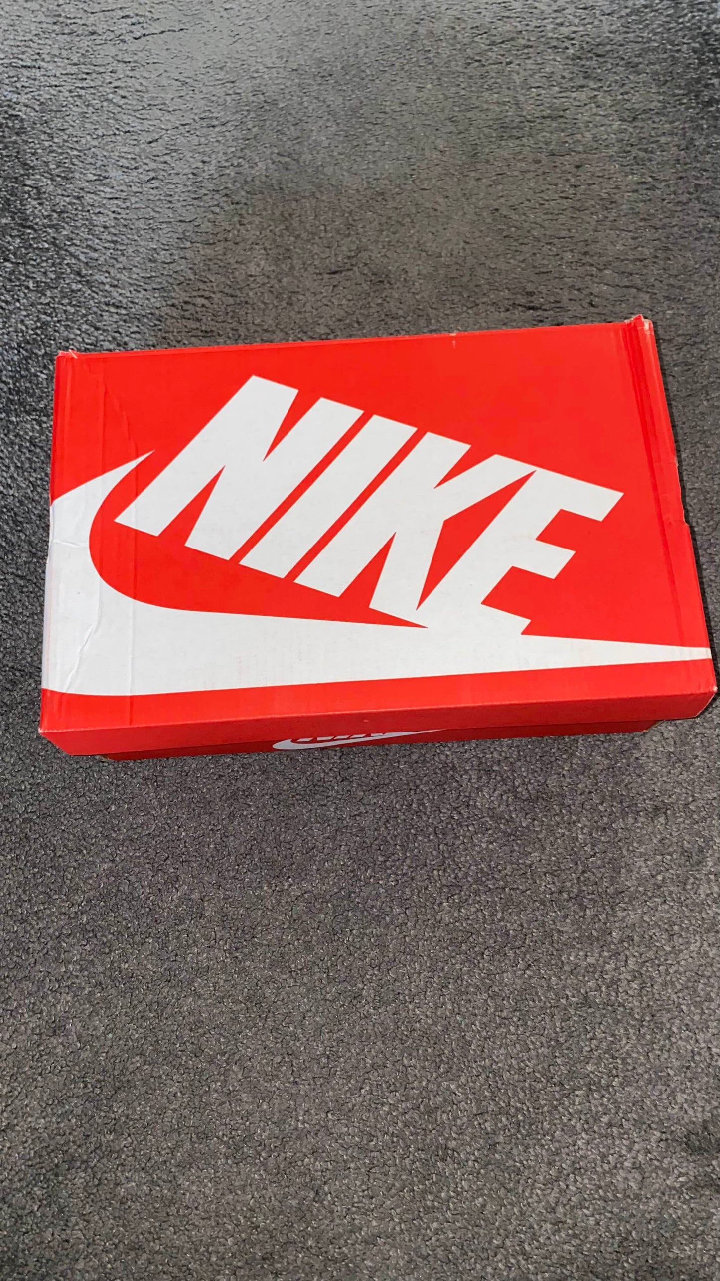 Black Neon Green Air Max 95s